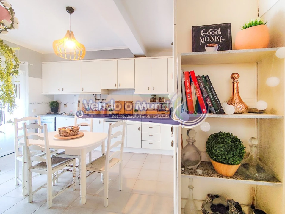 Apartamento T3 para Venda em Almeirim Foto 14