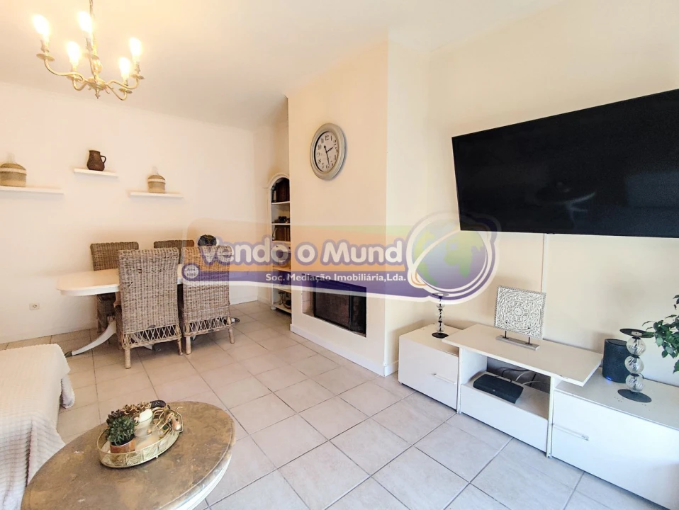 Apartamento T3 para Venda em Almeirim Foto 3