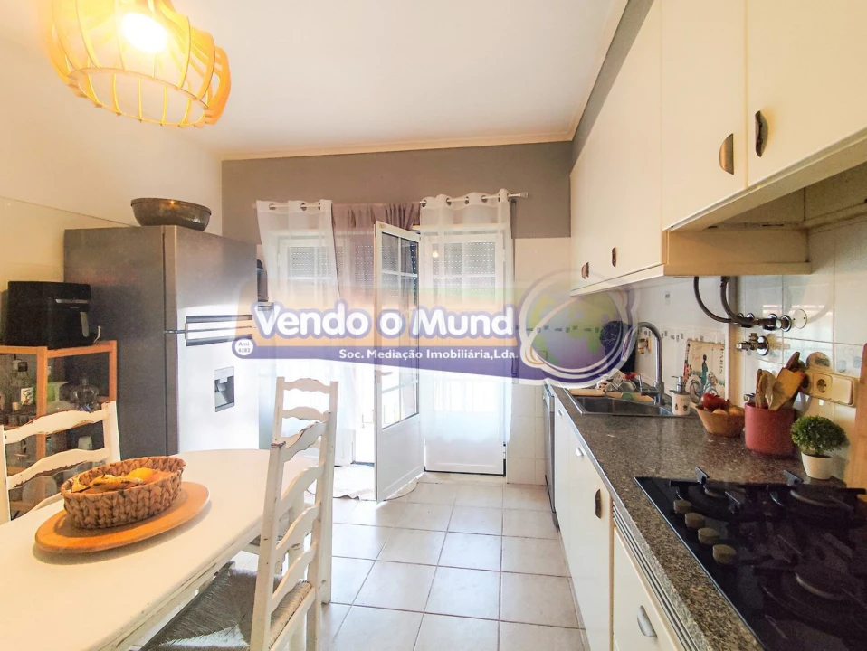 Apartamento T3 para Venda em Almeirim Foto 13