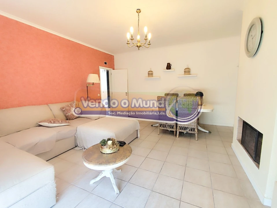 Apartamento T3 para Venda em Almeirim Foto 1