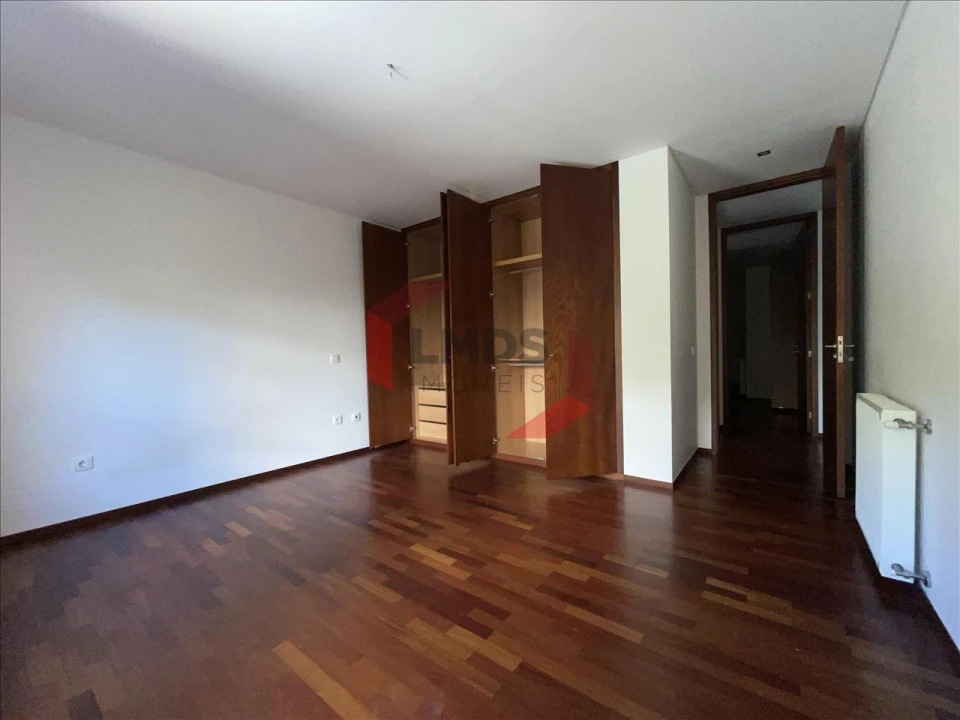 Apartamento T2 para Venda em Bonfim Foto 12