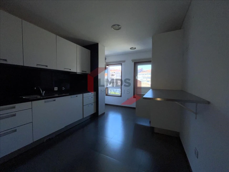Apartamento T2 para Venda em Bonfim Foto 8