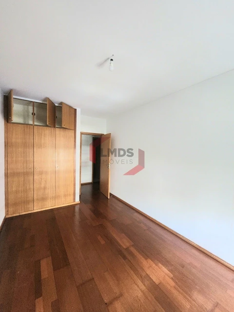 Apartamento T3 para Venda em Canelas