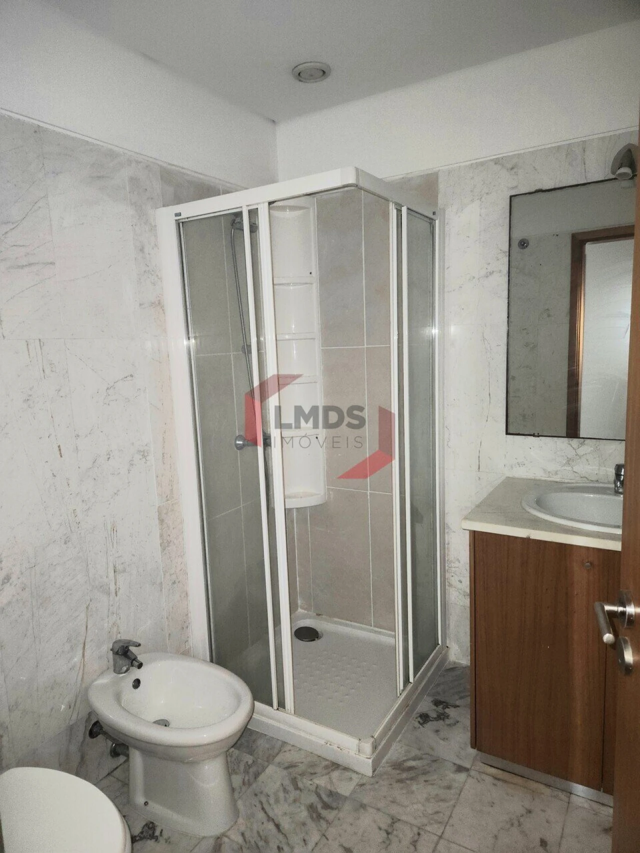 Apartamento T3 para Venda em Canelas Foto 14