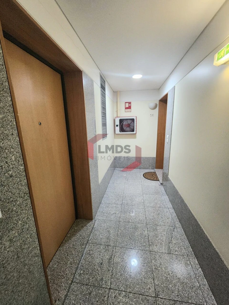 Apartamento T3 para Venda em Canelas Foto 5