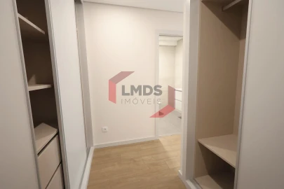Apartamento T3 para Venda em Cedofeita, Santo Ildefonso, Sé, Miragaia, São Nicolau e Vitória