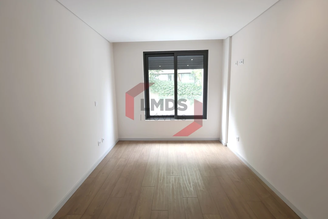 Apartamento T3 para Venda em Cedofeita, Santo Ildefonso, Sé, Miragaia, São Nicolau e Vitória Foto 10