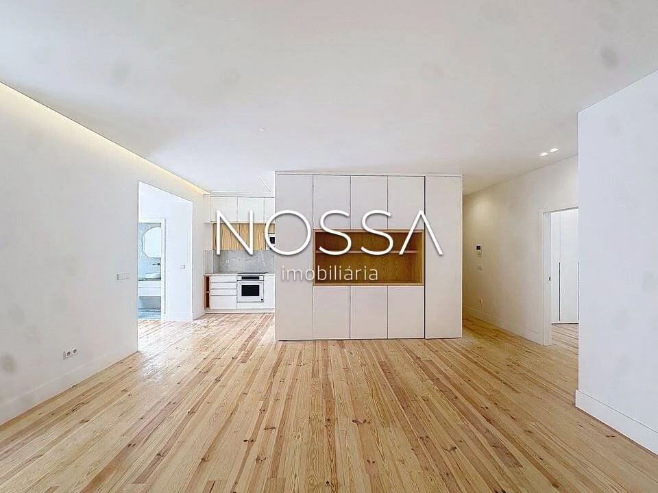 Apartamento T3 para Venda em São Vicente Foto 8