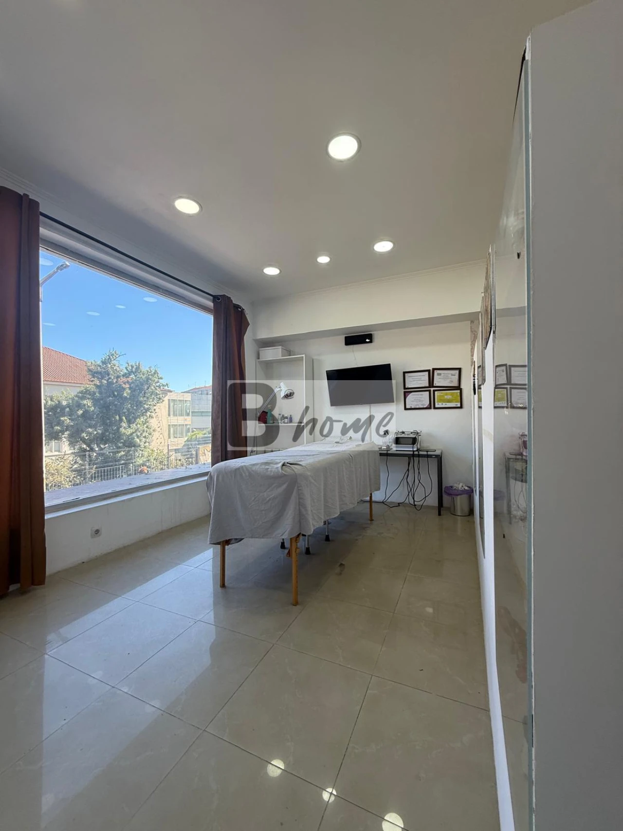 Loja para Venda em Almada, Cova da Piedade, Pragal e Cacilhas Foto 4