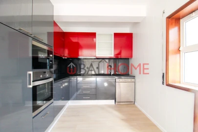 Apartamento T2 para Venda em Baguim do Monte (Rio Tinto)
