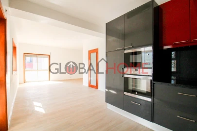 Apartamento T2 para Venda em Baguim do Monte (Rio Tinto)