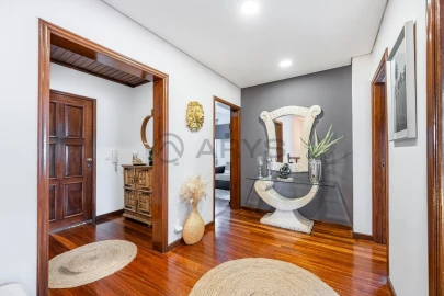 Apartamento T4 para Venda em Braga (São José de São Lázaro e São João do Souto)