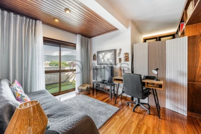 Apartamento T4 para Venda em Braga (São José de São Lázaro e São João do Souto)