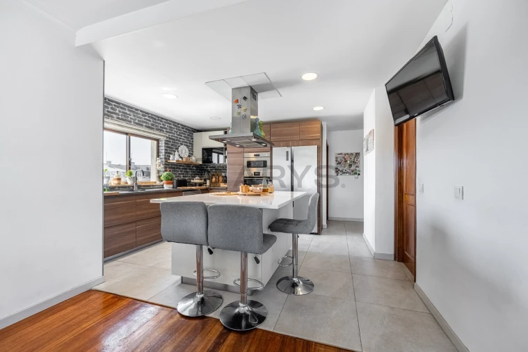 Apartamento T4 para Venda em Braga (São José de São Lázaro e São João do Souto) Foto 8