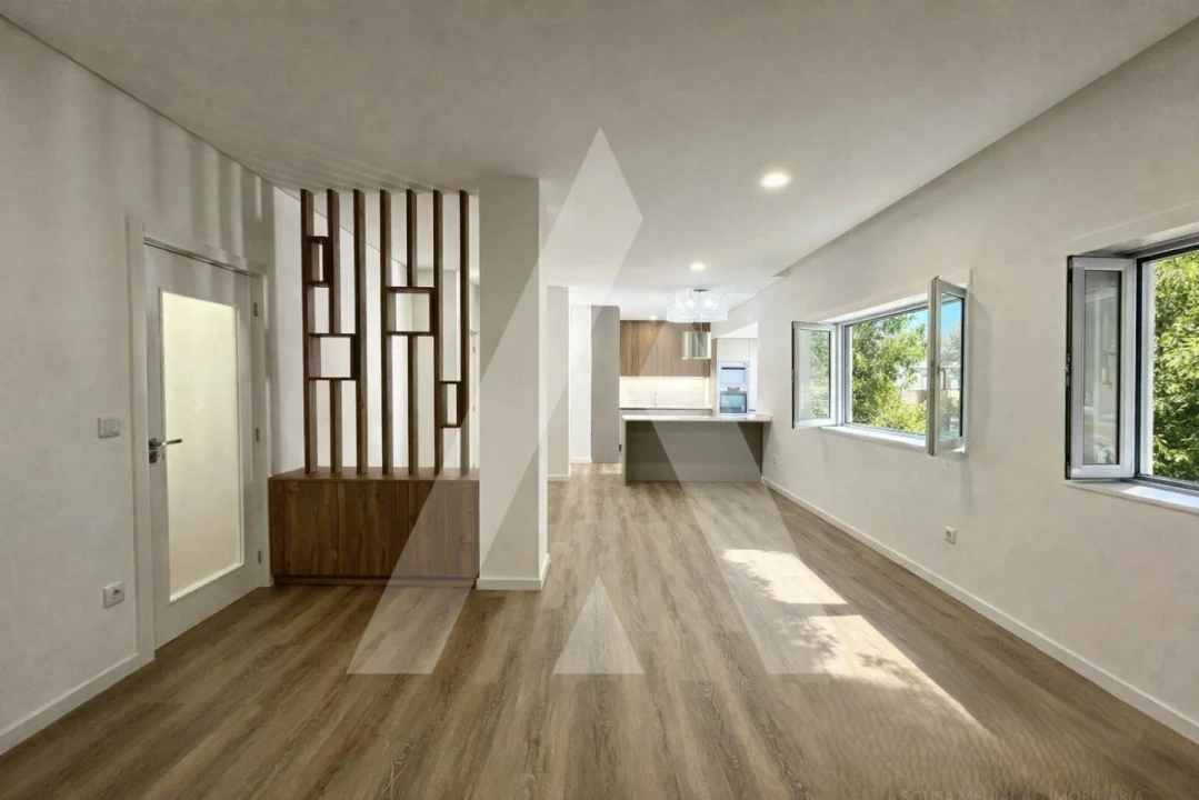Apartamento T4 para Venda em Viseu Foto 1
