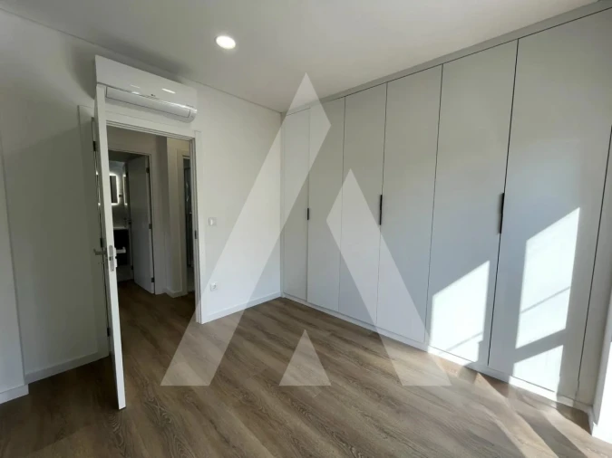 Apartamento T4 para Venda em Viseu Foto 21