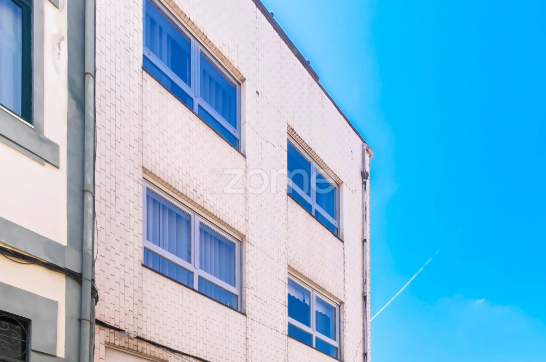 Apartamento T2 para Venda em Cedofeita, Santo Ildefonso, Sé, Miragaia, São Nicolau e Vitória Foto 6
