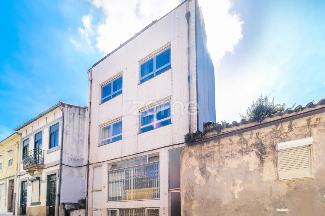 Apartamento T2 para Venda em Cedofeita, Santo Ildefonso, Sé, Miragaia, São Nicolau e Vitória Foto 33