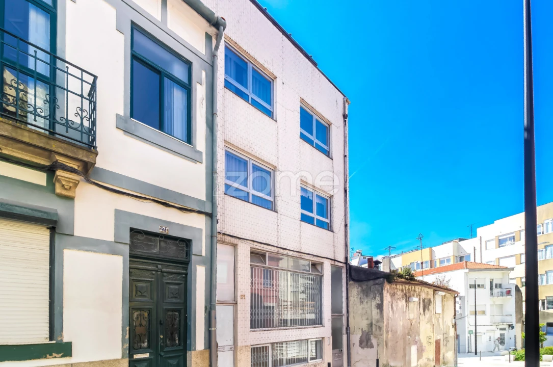 Apartamento T2 para Venda em Cedofeita, Santo Ildefonso, Sé, Miragaia, São Nicolau e Vitória Foto 34