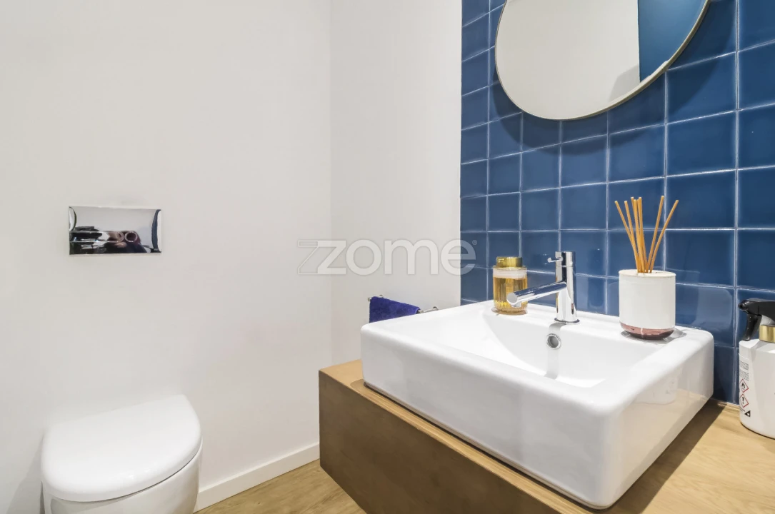 Apartamento T2 para Venda em Cedofeita, Santo Ildefonso, Sé, Miragaia, São Nicolau e Vitória Foto 4