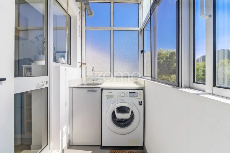 Apartamento T2 para Venda em Cedofeita, Santo Ildefonso, Sé, Miragaia, São Nicolau e Vitória Foto 10