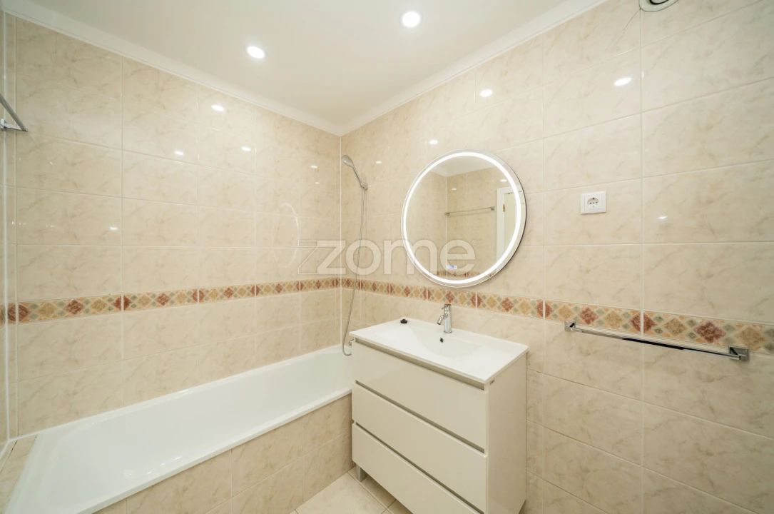 Apartamento T3 para Arrendamento em São Vicente (Braga) Foto 22