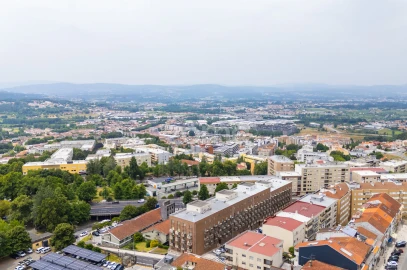 Apartamento T3 para Arrendamento em São Vicente (Braga)
