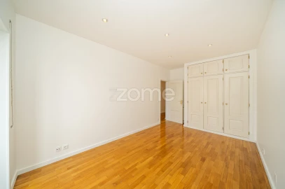 Apartamento T3 para Arrendamento em São Vicente (Braga)