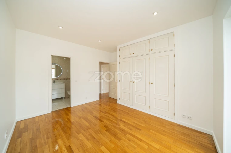 Apartamento T3 para Arrendamento em São Vicente (Braga) Foto 19
