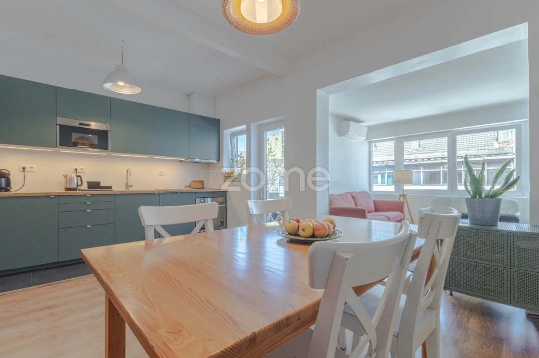 Apartamento T3 para Venda em Paranhos Foto 1