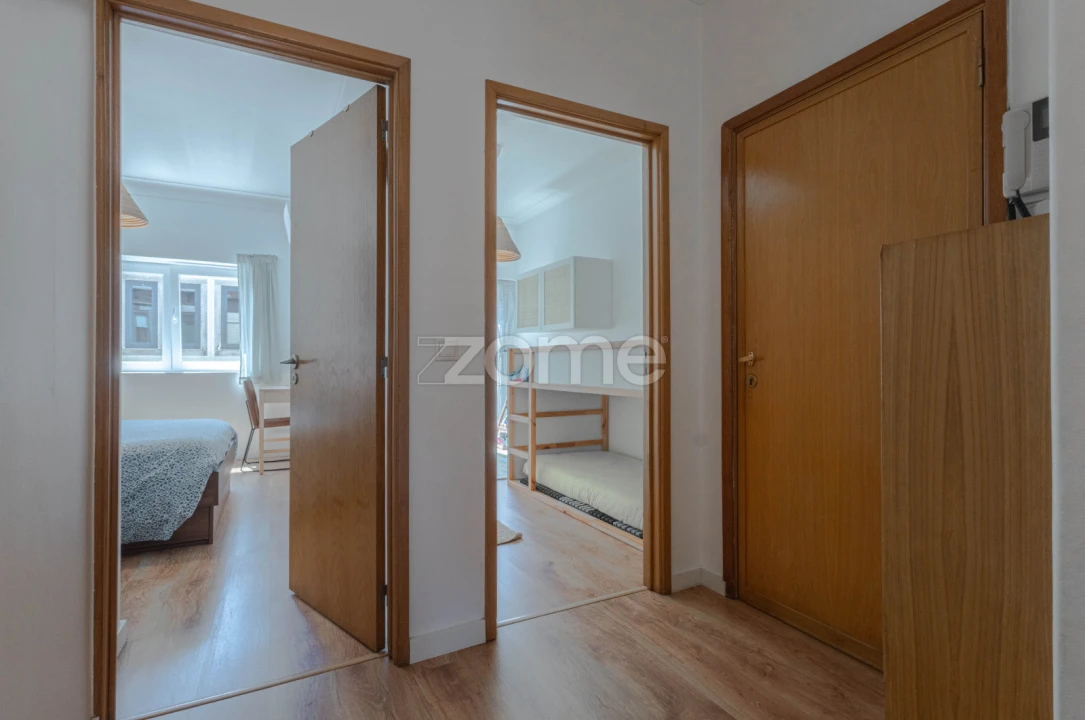 Apartamento T3 para Venda em Paranhos Foto 4