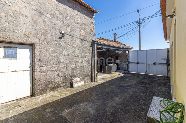 Moradia T4 para Venda em Pedroso e Seixezelo Foto 17
