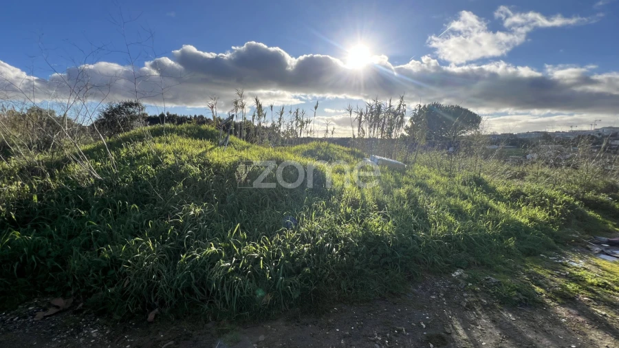 Terreno para Venda em Rio de Mouro