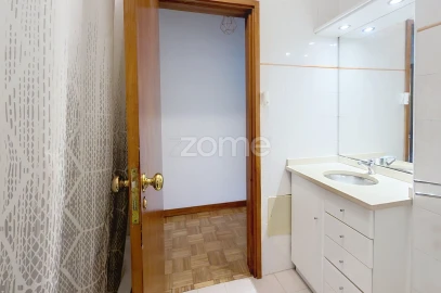 Apartamento T3 para Venda em Esgueira