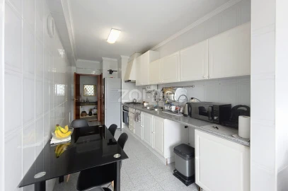 Apartamento T3 para Venda em Esgueira