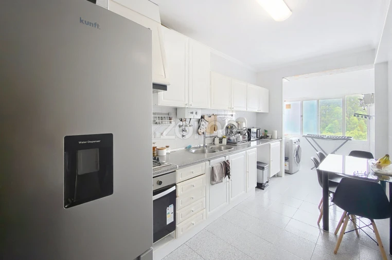 Apartamento T3 para Venda em Esgueira Foto 3