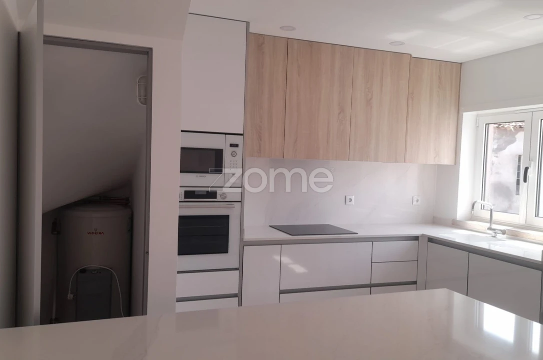 Apartamento T3 para Venda em Pombal Foto 2