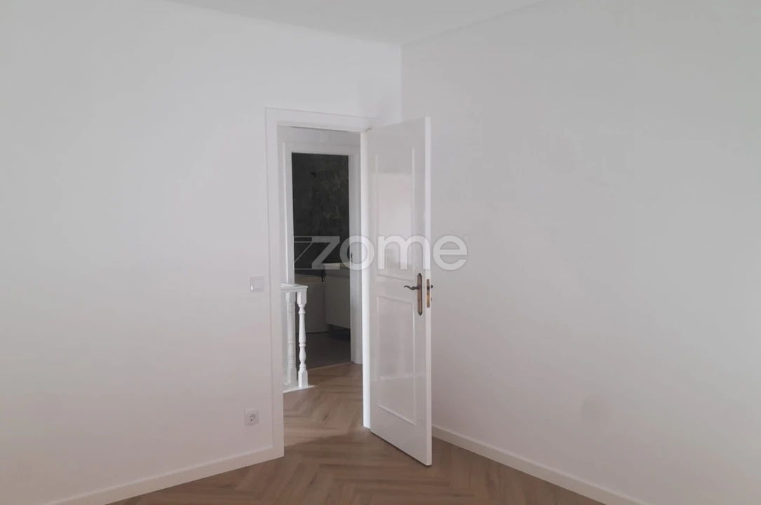 Apartamento T3 para Venda em Pombal Foto 14