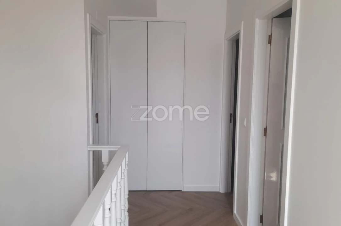 Apartamento T3 para Venda em Pombal Foto 11