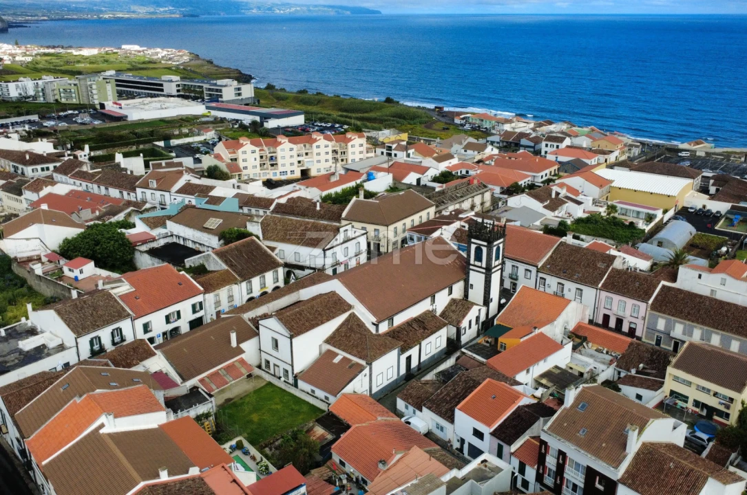 Moradia T2 para Venda em Ribeira Grande (Conceição) Foto 10