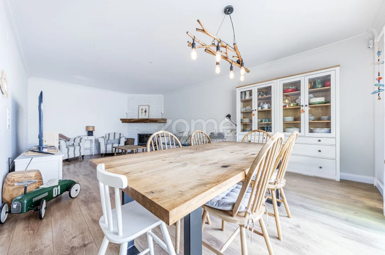 Apartamento T2 para Venda em Carcavelos e Parede Foto 15