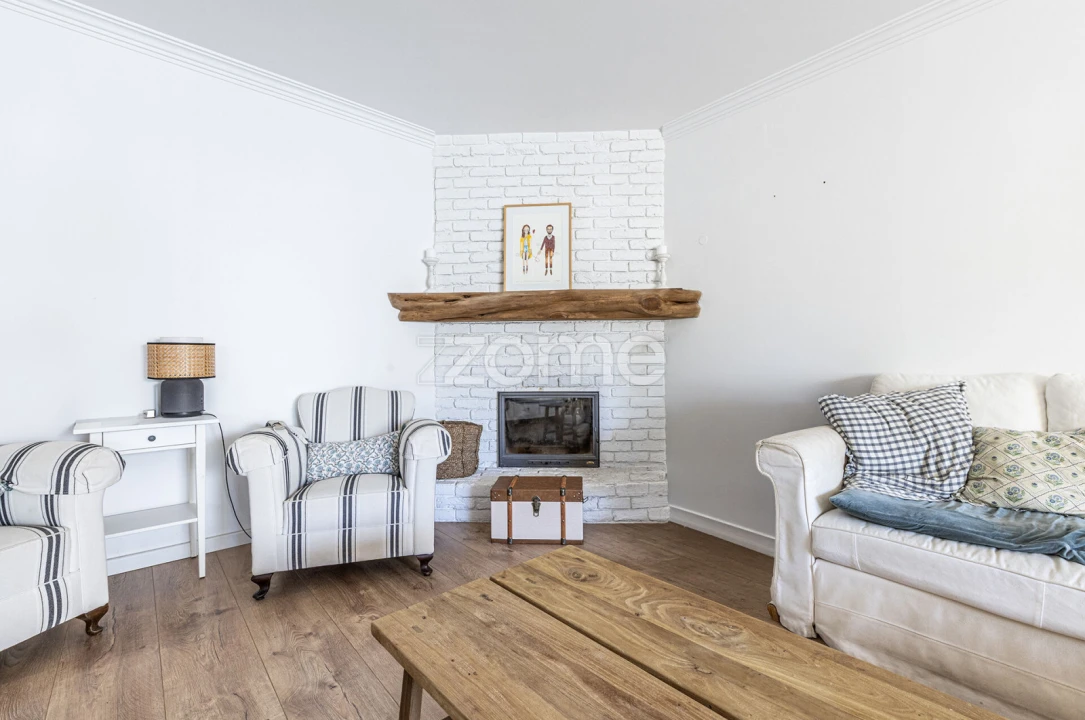 Apartamento T2 para Venda em Carcavelos e Parede Foto 13