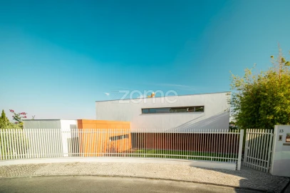 Moradia T5 para Venda em Oeiras e São Julião da Barra, Paço de Arcos e Caxias
