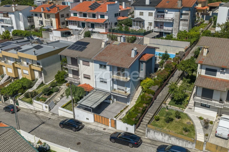 Moradia T4 para Venda em Celeirós, Aveleda e Vimieiro Foto 7