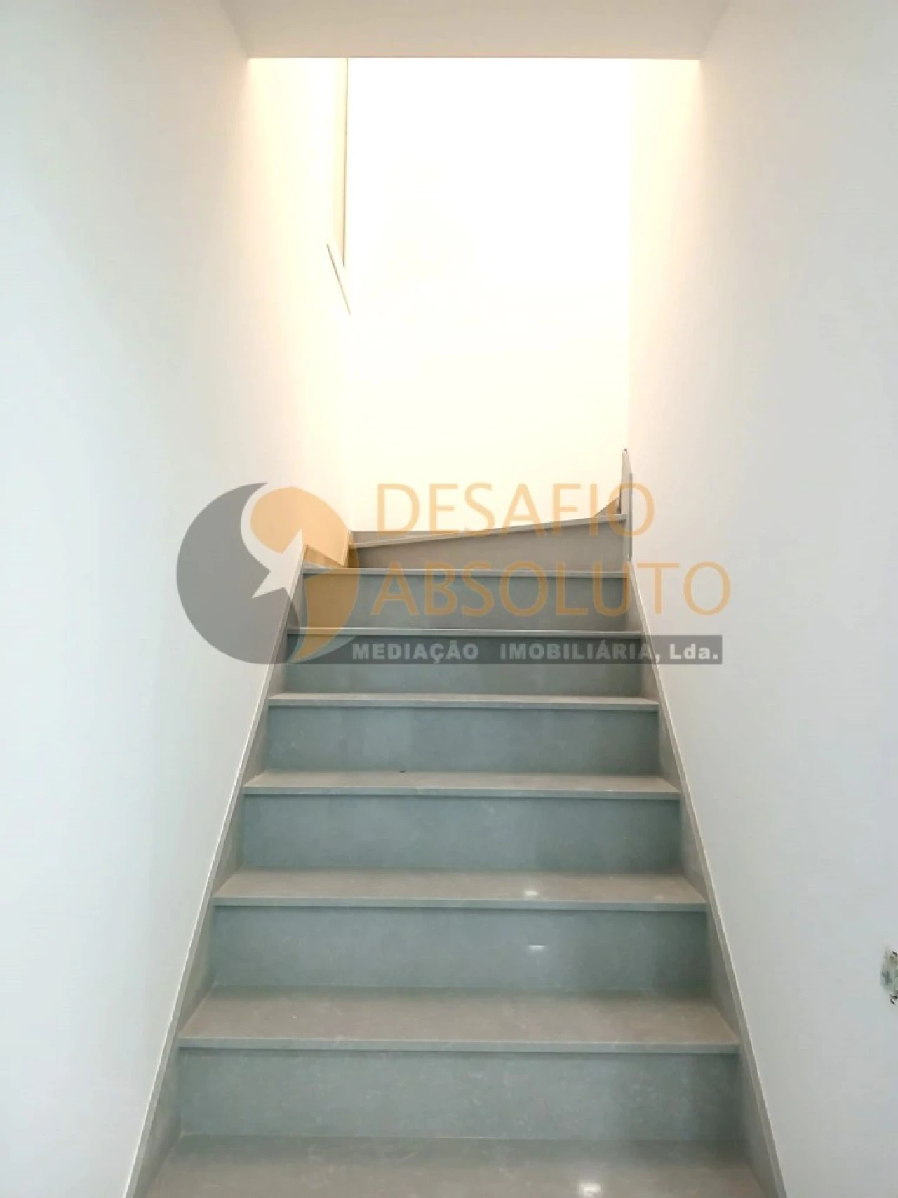 Moradia T3 para Venda em Fernao Ferro Foto 5