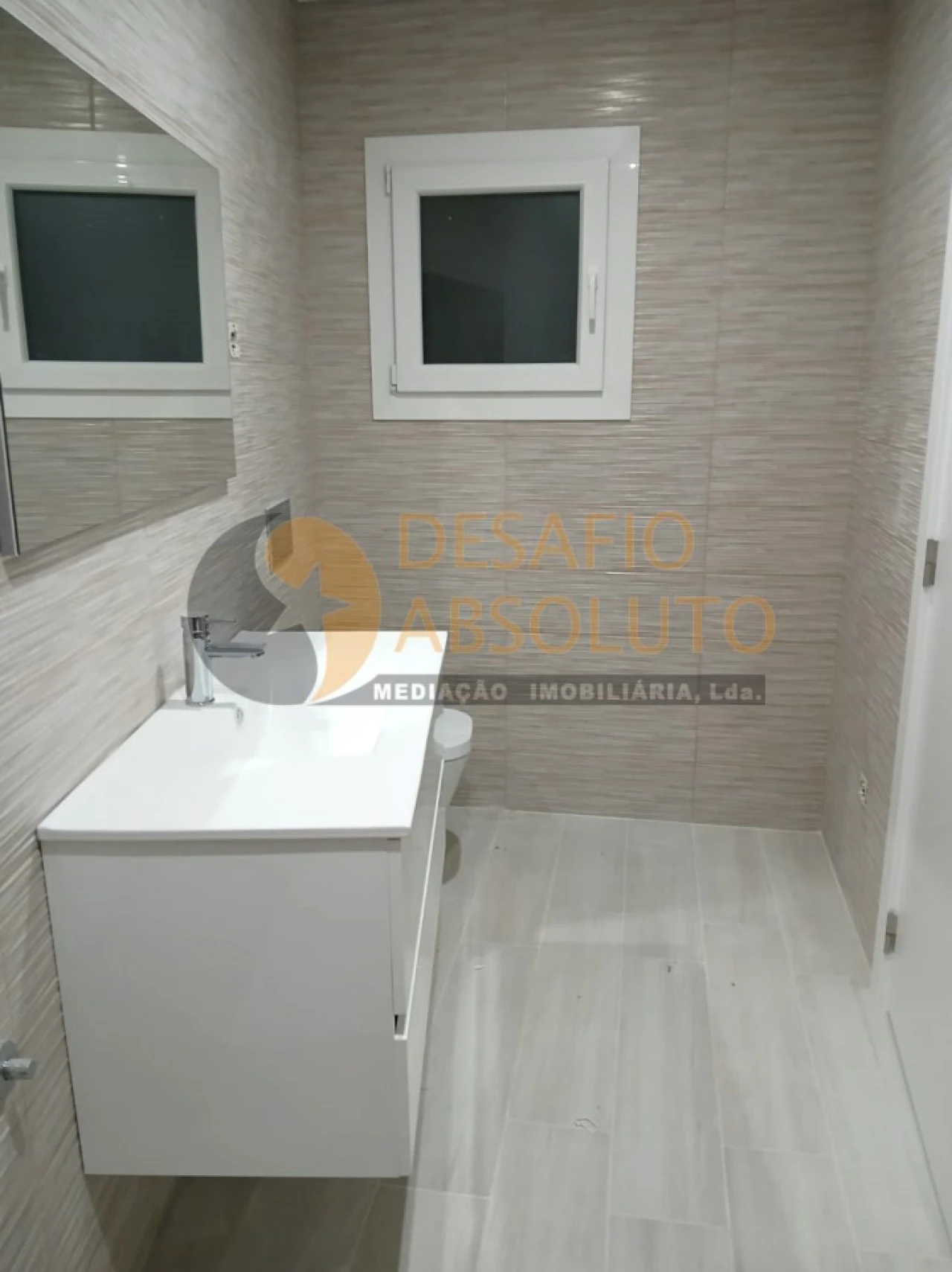 Moradia T3 para Venda em Fernao Ferro Foto 9