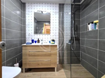 Apartamento T1 para Venda em Quarteira