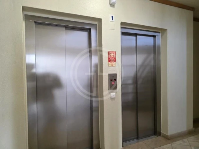 Apartamento T1 para Venda em Quarteira Foto 18