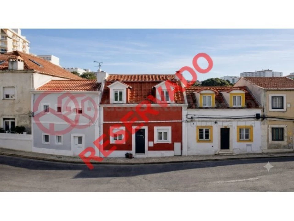 Moradia para Venda em Campolide Foto 1
