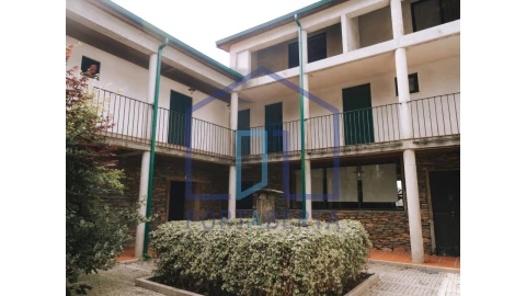 Quinta T4 para Venda em Foz do Sousa e Covelo